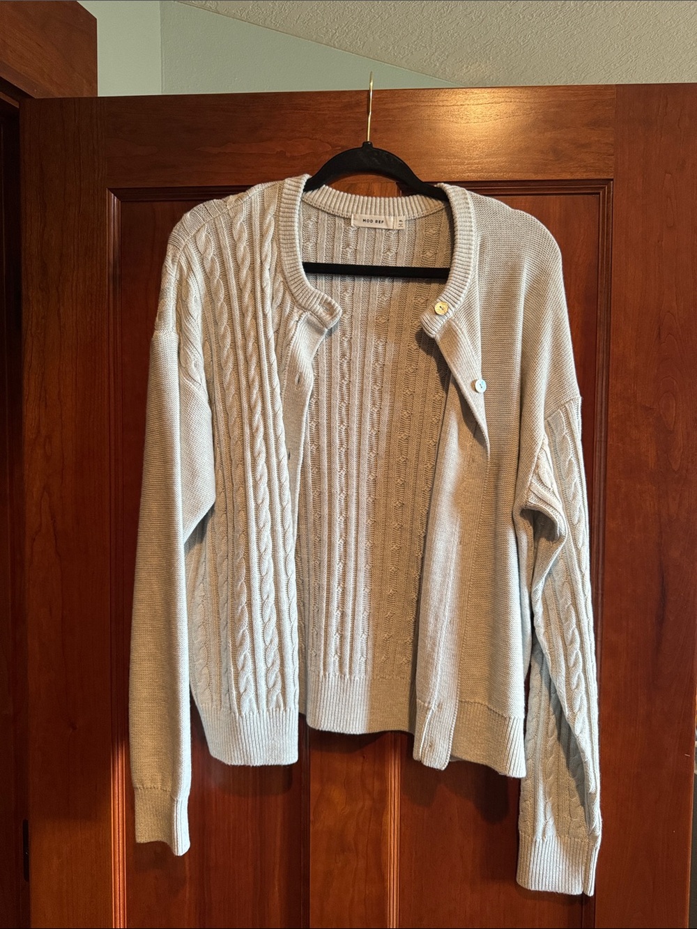 Mod Ref Light Gray Cable Knit Button-Front Cardigan